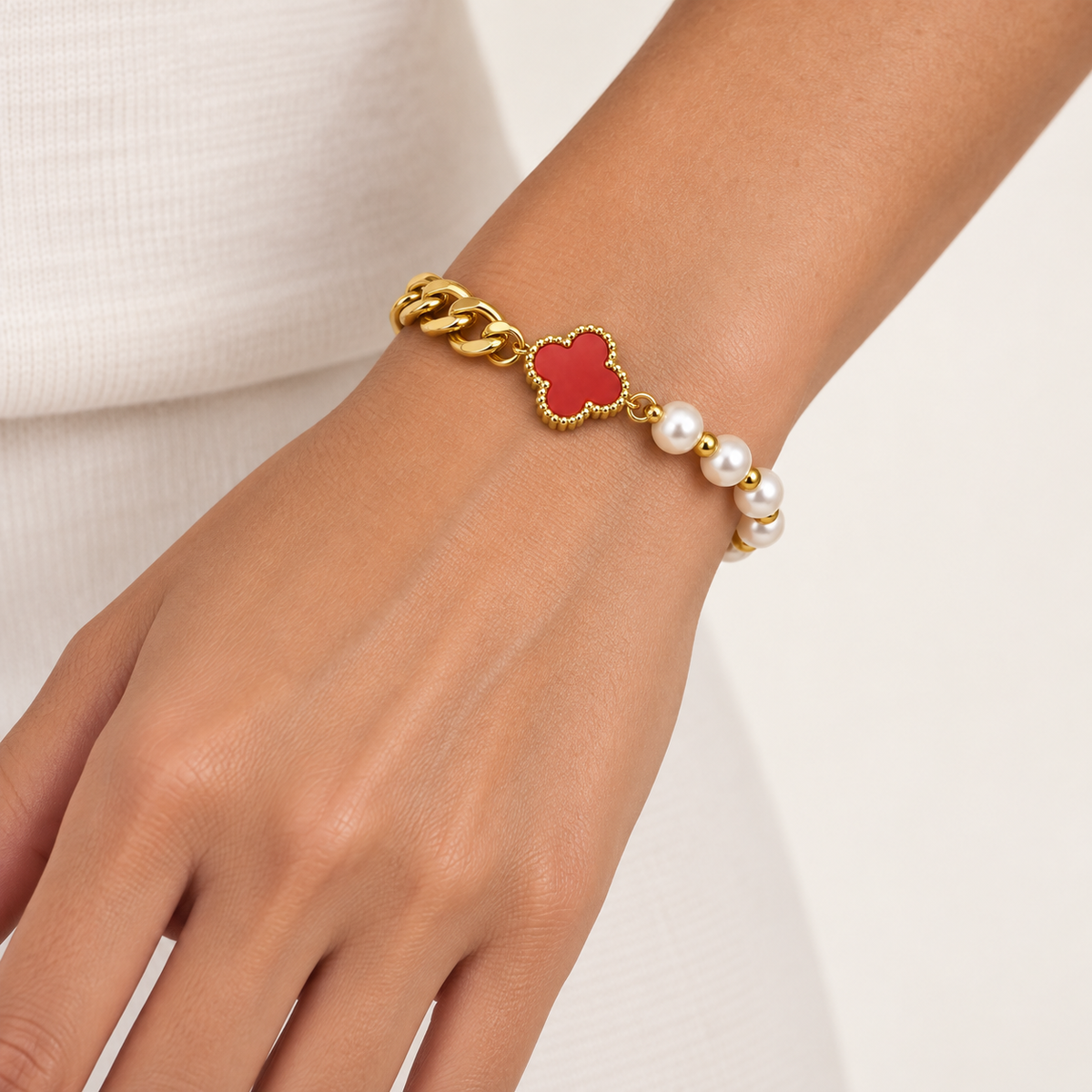 Pearl Four-Leaf Clover Bracelet